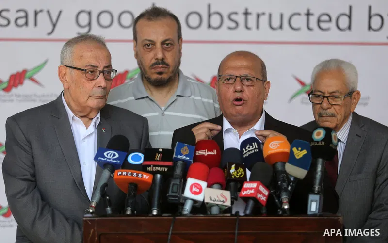 Head of the Popular Committee Jamal El-Khodari speaks during a press confernce, in Gaza city on Aug. 02, 2018. Photo by Ashraf Amra