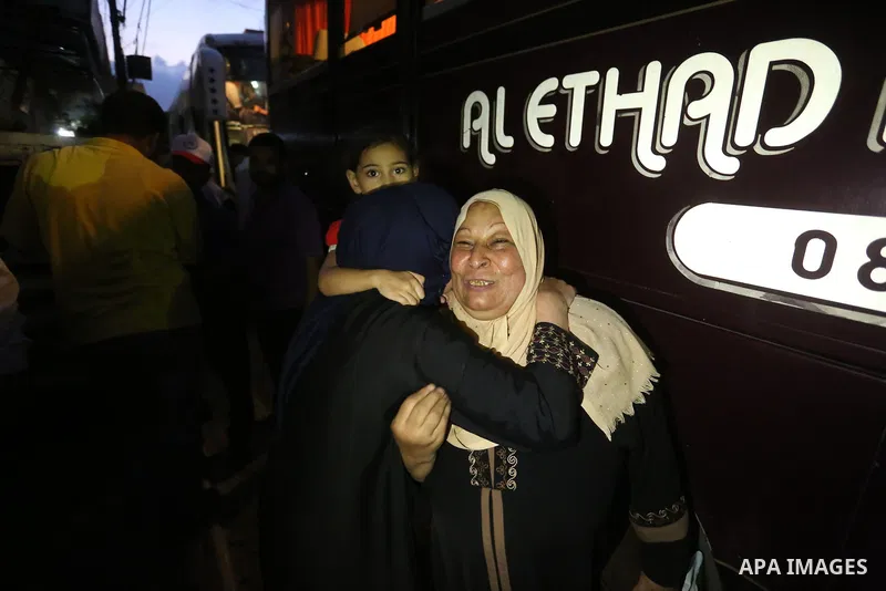Palestinians bid farewell to their relatives who is preparing to leaves Gaza for the annual Hajj pilgrimage in Mecca, in Khan Younis the southern Gaza Strip August 3, 2018. Photo by Ashraf Amra