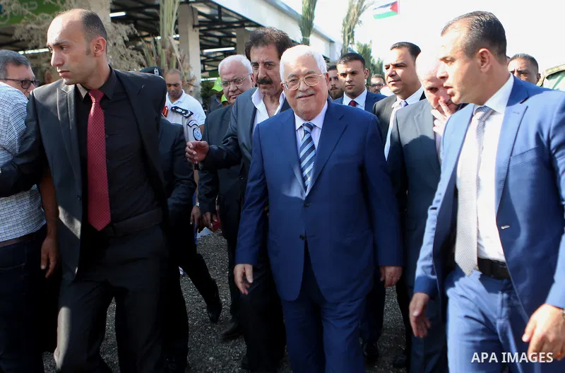 Palestinian President Mahmoud Abbas inspects City of pilgrims, in the West Bank of Jericho, on Aug. 06, 2018. Photo by Shadi Hatem