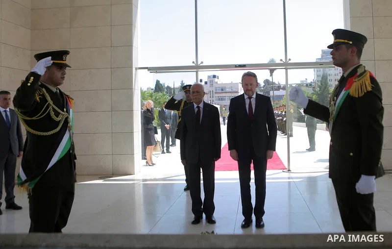Chairman of the Tripartite Presidency of Bosnia and Herzegovina Bakir Izetbegovic lays a wreath at the tomb of late Palestinian leader Yasser Arafat, in the West Bank city of Ramallah on August 29, 2018. Photo by Shadi H...