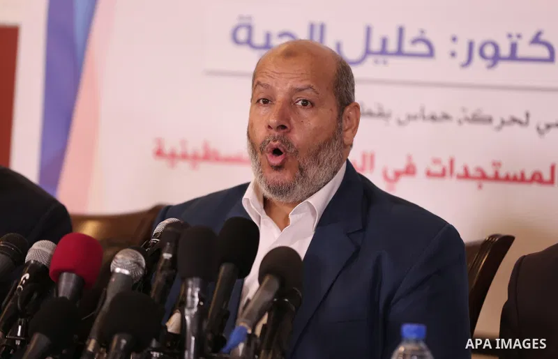 Senior Hamas leader Khalil al-Hayah speaks during a press conference in Gaza city on August 30, 2018. Photo by Mahmoud Ajour
