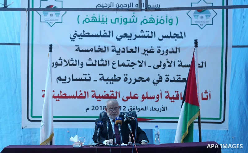 Deputy of the Legislative Council, Ahmed Bahar speaks during a meeting on the occasion of the 25th anniversary of the Oslo accords, in the southern of Gaza strip on September 12, 2018. Photo by Ashraf Amra