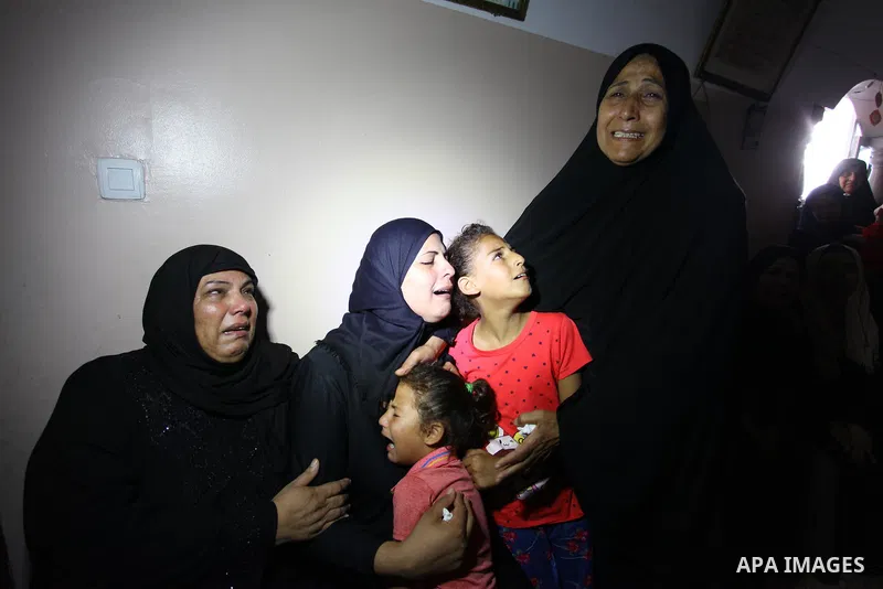 Relatives of Palestinian Mohamed Abu Nagy who was shot dead by Israeli troops during a demonstration against Israeli blockade on Gaza Strip, at the Erez crossing with Israel mourn during his funeral in Jabalia in the nor...