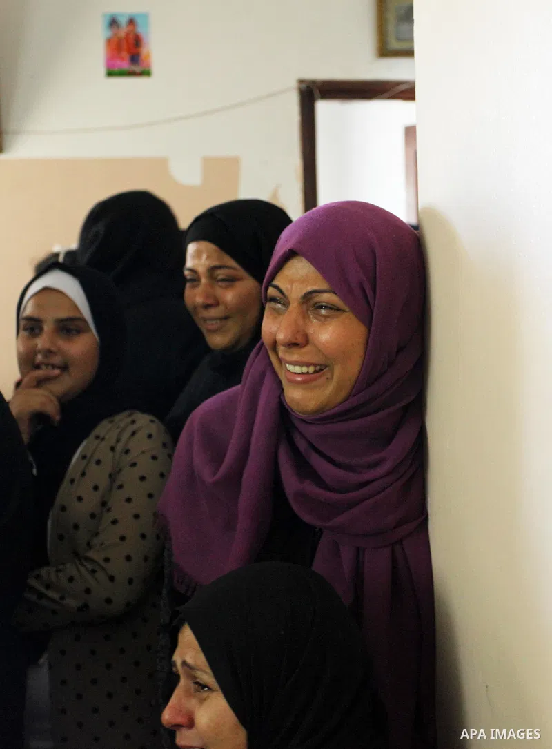 Relatives of Palestinian Mohamed Abu Nagy who was shot dead by Israeli troops during a demonstration against Israeli blockade on Gaza Strip, at the Erez crossing with Israel mourn during his funeral in Jabalia in the nor...