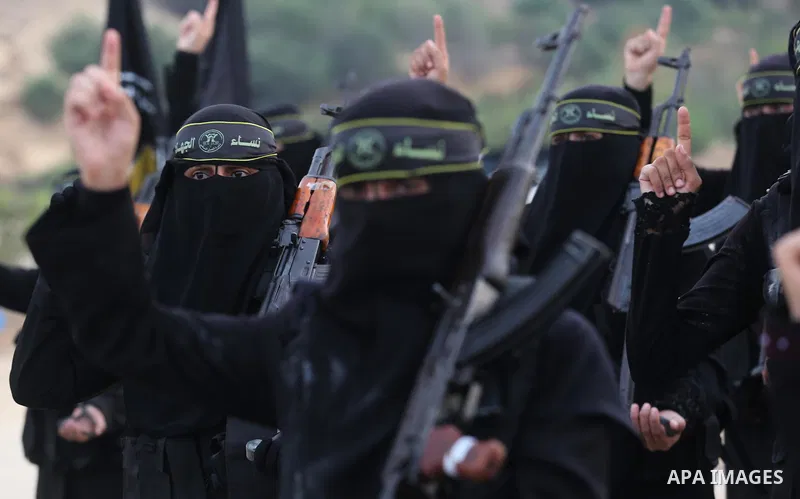 Palestinian Female members of al-Quds brigades, the military wing of Jihad Islamic organisation, Show their combat skills during a military show in Khan Yunis at southern Gaza Strip, on Oct. 6, 2018. Photo by Ashraf Amra