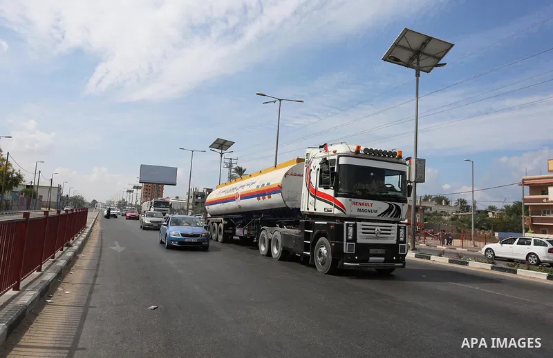 A fuel tanker arrives at Gaza's power plant in Nuseirat in the central Gaza Strip, on October 9, 2018. Trucks carrying Qatari-bought fuel entered the Gaza Strip on October 9 to help power the Palestinian enclave's only p...