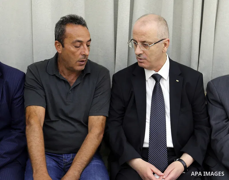 Palestinian Prime Minister Rami Hamdallah offered his condolences to Aisha al-Rabi, family, in the West Bank village of Becya, near The West Bank City of Salfit, on October 14 2018. Photo by Prime Minister Office