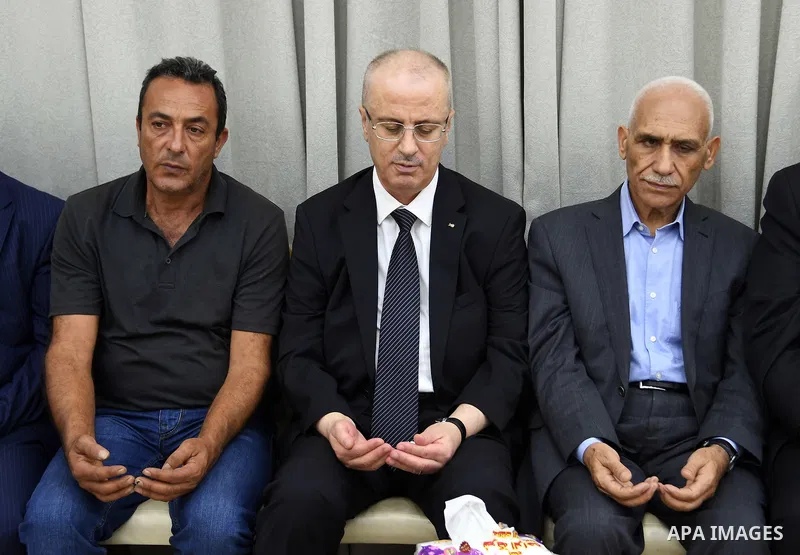 Palestinian Prime Minister Rami Hamdallah offered his condolences to Aisha al-Rabi, family, in the West Bank village of Becya, near The West Bank City of Salfit, on October 14 2018. Photo by Prime Minister Office