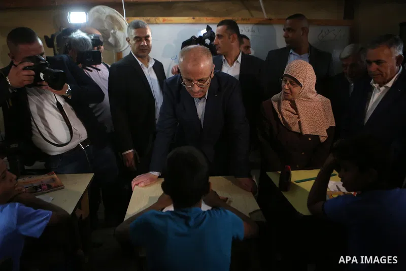 Palestinian Prime Minister Rami Hamdallah visits the Palestinian Bedouin village of Khan al-Ahmar, in the occupied West Bank on October 18, 2018. Photo by Shadi Hatem