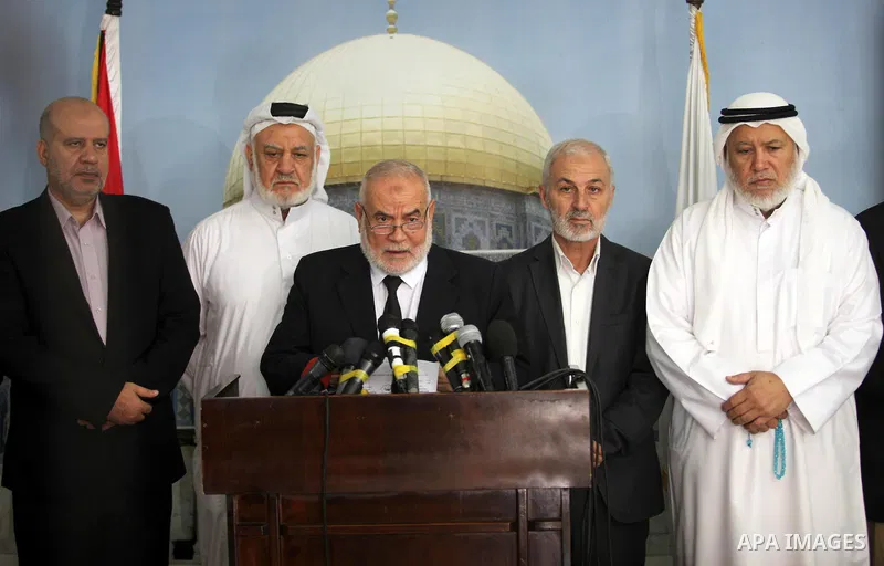 Deputy of the Legislative Council, Ahmed Bahar speaks during a press conference in Gaza city on October 28, 2018. Photo by Mahmoud Ajjour