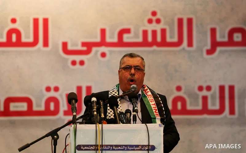 Majid Abu Shamala, leader of Fatah movement speaks during a meeting about lift the sanctions, organized by Political and popular forces, in Gaza City on October 28, 2018. Photo by Ashraf Amra
