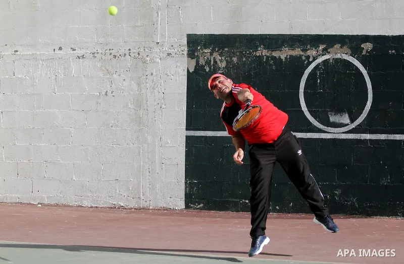 Palestinian tennis's players participate during doubles match at a local tennis championship, in Gaza City on October 31, 2018. Photo by Mahmoud Ajjour