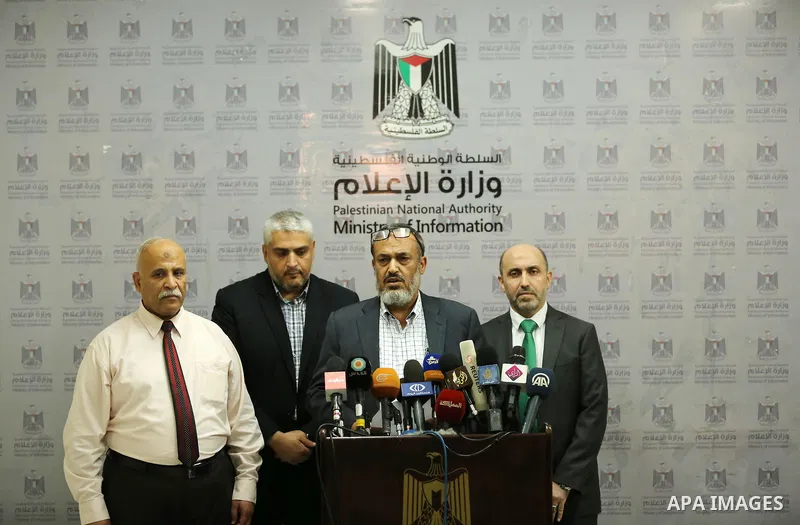 Undersecretary of the Ministry of Labor in Gaza Mousa Sammak speaks during a press conference in Gaza City on November 6, 2018. Photo by Ashraf Amra