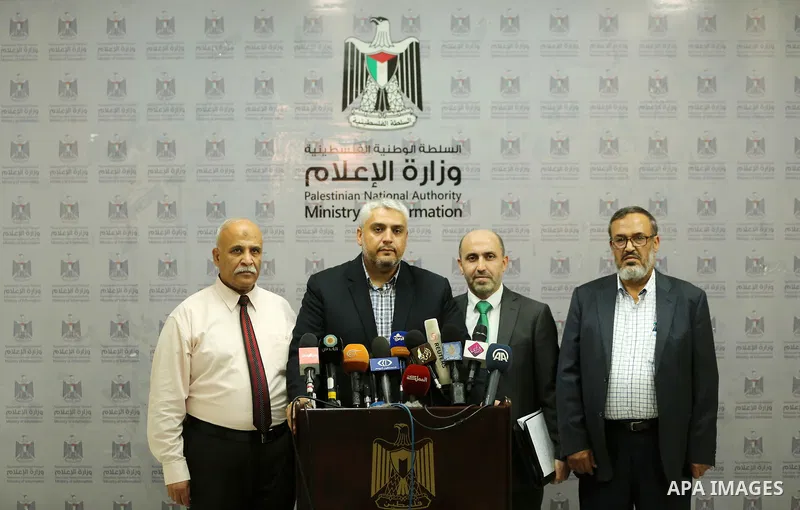 Chairman of the Governmental information office Salama Ma'ruf speaks during a press conference in Gaza City on November 6, 2018. Photo by Ashraf Amra