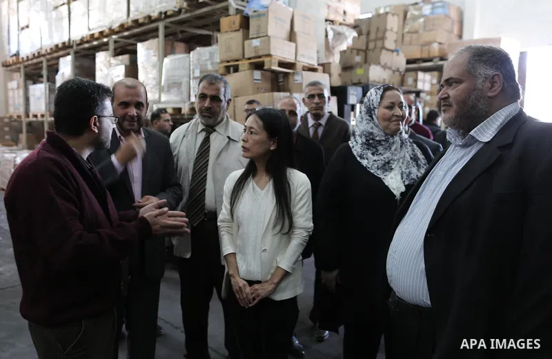 Palestinians attend a press conference for the Japanese ambassador on drugs provided by a grant from his government, in Gaza City on November 25, 2018. Photo by Ashraf Amra
