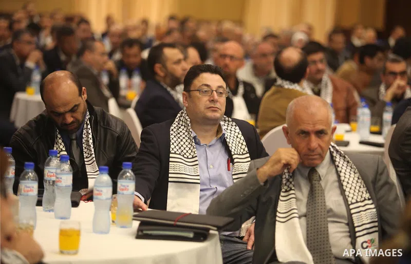 Palestinians attend the 6th Conference of Surgery in Palestine, in Gaza city, on November 29, 2018. Photo by Mahmoud Ajjour