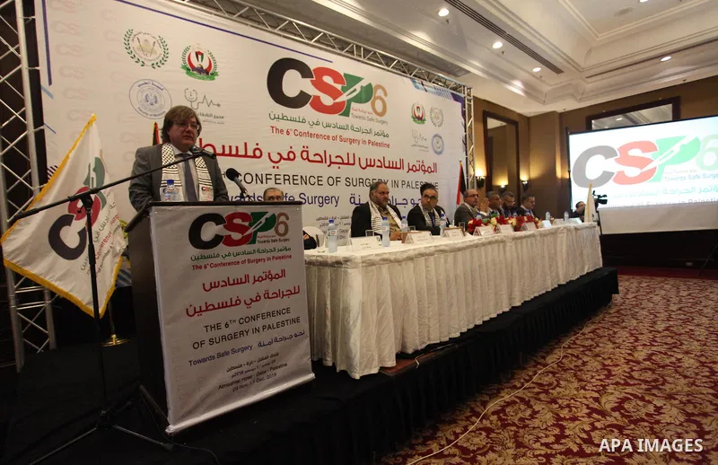 Palestinians attend the 6th Conference of Surgery in Palestine, in Gaza city, on November 29, 2018. Photo by Mahmoud Ajjour