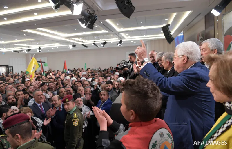 Palestinian President Mahmoud Abbas attends a ceremony marking the 54th anniversary of Fatah's founding, in the West Bank city of Ramallah, on December 31, 2018. Photo by Thaer Ganaim