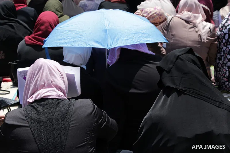 Palestinian Muslim worshippers pray in the al-Aqsa Mosque compound on the first Friday prayers of the holy fasting month of Ramadan in Jerusalem on May 10, 2019. Photo by Ayat Arqawi