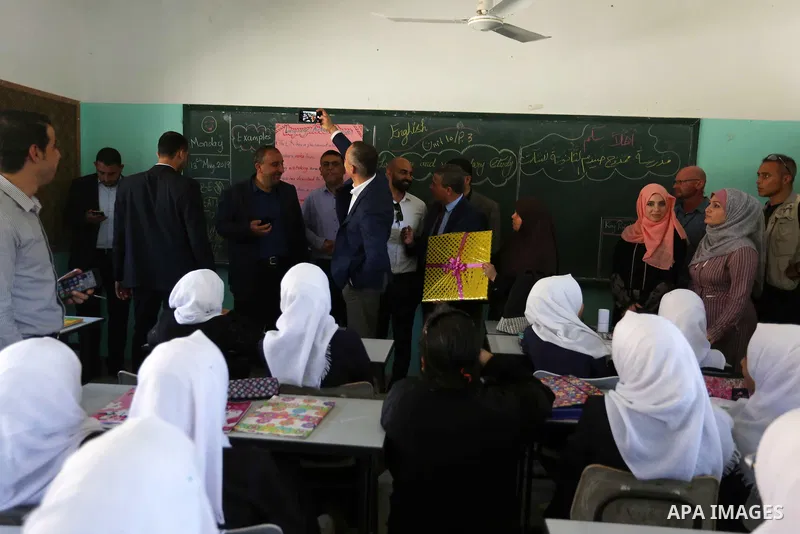 Nikolay Mladenov, United Nations Special Coordinator for the Middle East Peace Process, visits a school in Nuseirat in the central Gaza Strip, on May 13, 2019. Photo by Ashraf Amra