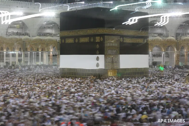 Muslim Pilgrims gather around the Kaaba, Islam's holiest shrine, during the annual hajj pilgrimage at the Grand Mosque in the Saudi city of Mecca, August 01, 2019. Photo by Ashraf Amra