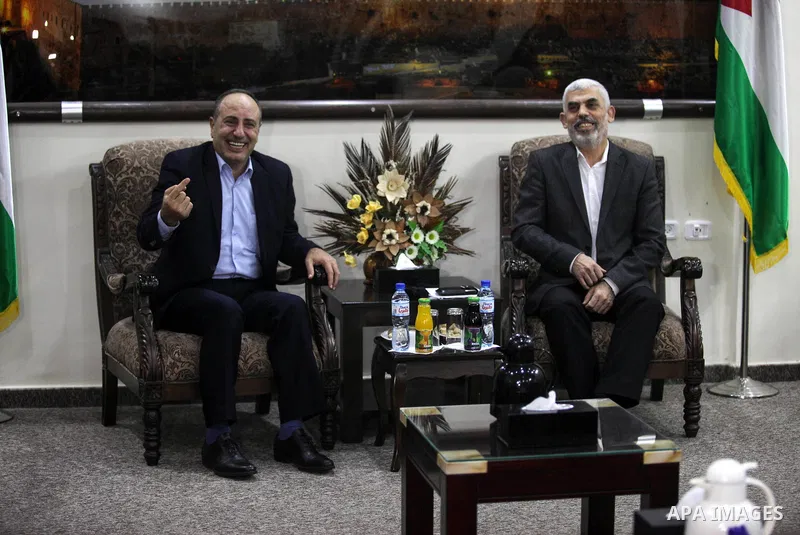 Hamas leader in the Gaza Strip Yahya Sinwar, meets with institutions of civil society representatives, in Gaza City on November 7, 2019. Photo by Mahmoud Ajjour