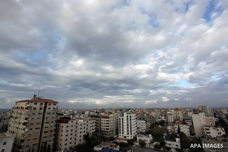 A general view shows the Gaza city during a rainy day on December 9, 2019. Photo by Mahmoud Ajjour