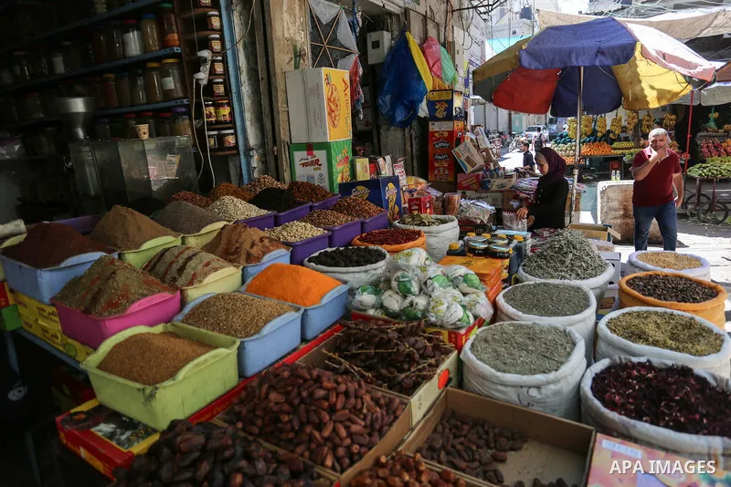 A general view shows the popular markets in Khan Youns southern in Gaza city on June 25, 2020. Gazans are strapped for cash and markets are suffering from an unprecedented recession. because of the late payment of salari...