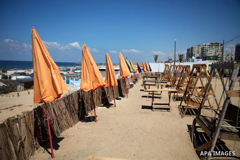The close of the public places against the spread of the coronavirus Covid-19, walk during lockdown in Gaza City on August 27, 2020 amid increasing cases of infection in the Palestinian enclave. The new cases, outside Ga...
