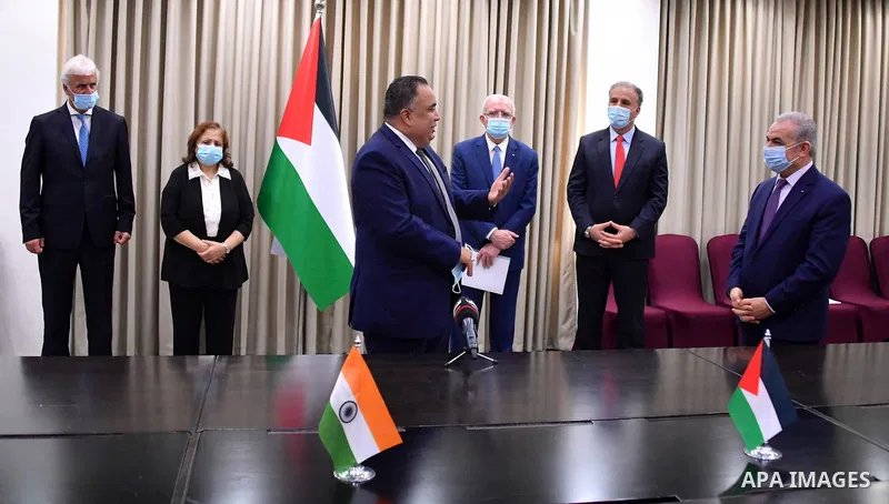 Palestinian Prime Minister Mohammed Ishtayeh, attends the signing of grant renewal agreements from the Republic of India, in the West Bank city of Ramallah on September 29, 2020. Photo by Prime Minister Office