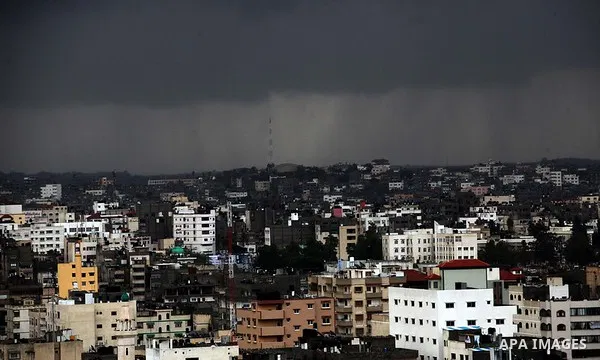 A general view from Gaza city during winter, on Dec. 12, 2013. The weather in Gaza dropped to 6 degrees Celsius (43 degrees Fahrenheit) with heavy rain showers and cloudy skies. Photo by Yasser Qudih