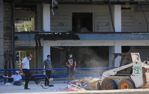 A picture shows destruction on August 6, 2020 in the aftermath of a massive explosion in the Lebanese capital Beirut. Rescuers searched for survivors in Beirut after a cataclysmic explosion at the port sowed devastation...