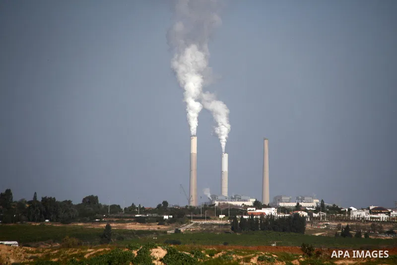 A general view show the Israeli settlements, from the northern of Gaza strip, on February 13, 2012. The disengagement was proposed in 2003 by Prime Minister Ariel Sharon, adopted by the government in June 2004, and appro...