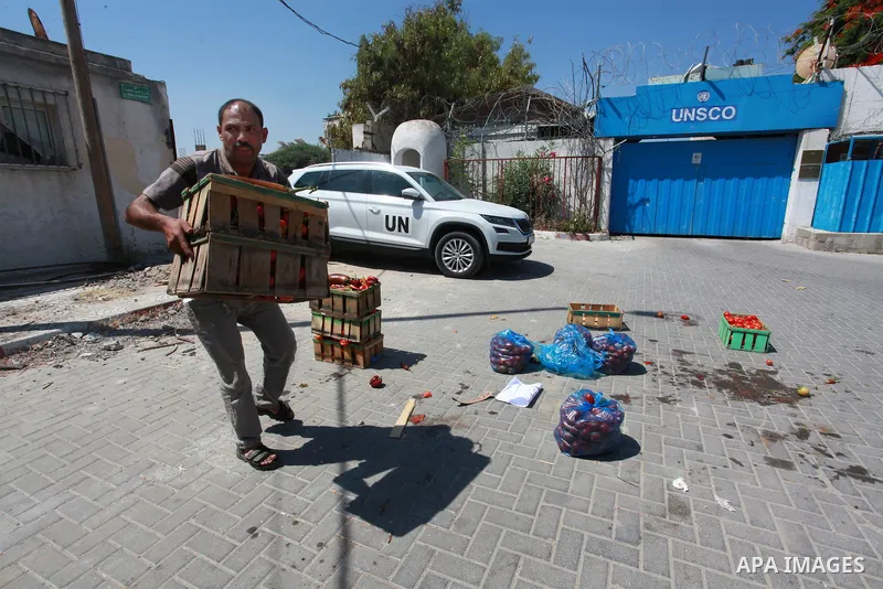 Palestinian farmers and traders take part in a protest against Israeli authorities a new restriction on them in front of the headquarter United Nation "UNSCO", in Gaza city, on June 28, 2021. Israeli authorities have pla...