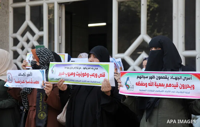 Palestinian women take part in a protest in support of prisoners held in Israeli jails, in Gaza city, September 9, 2021. In a step seen as vengeance following the escape yesterday of six Palestinian resistance fighters f...