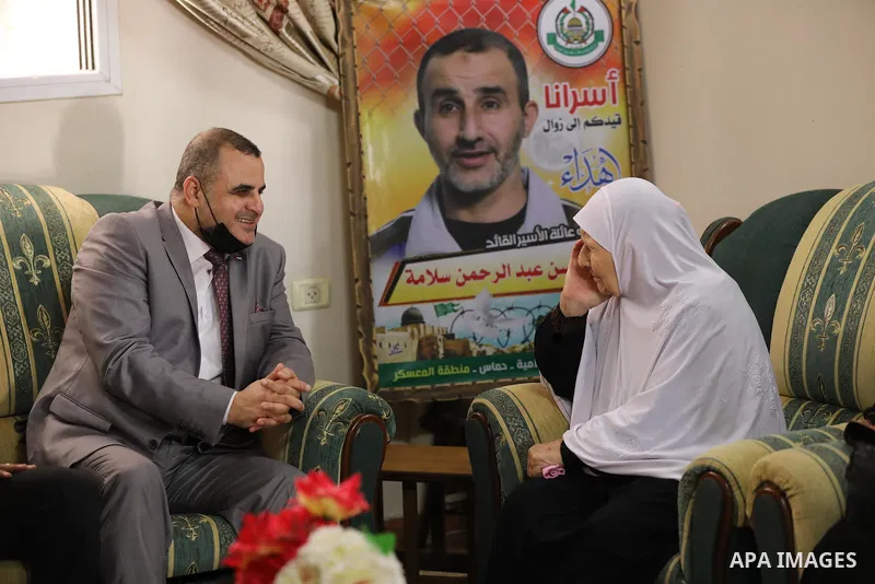 Palestinians participate in the agricultural census, which was launched from the home of prisoner Hassan Salameh, in solidarity with the prisoners in Israeli Jails, in Khan Younis in the southern of Gaza strip, on Octobe...