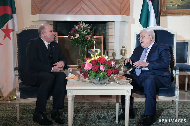 Palestinian president Mahmoud Abbas meets with Algerian prime minister, Algiers, Algeria on December 6, 2021. Photo by Thaer Ganaim