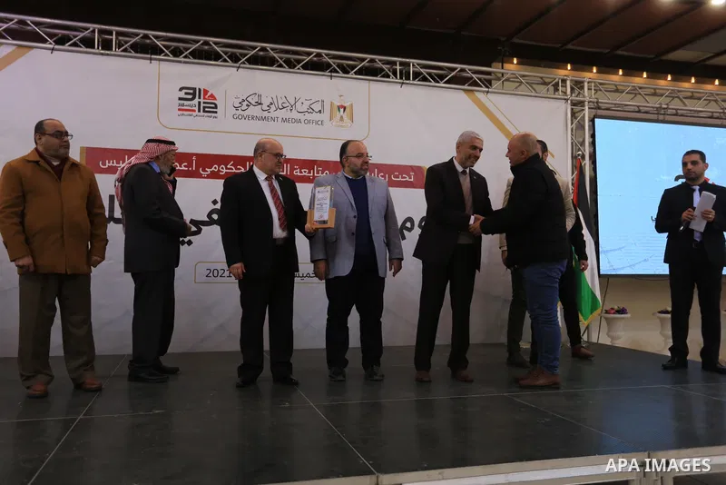 Palestinian journalists attend the honoring ceremony in Gaza city on December 30, 2021. Photo by Ashraf Amra