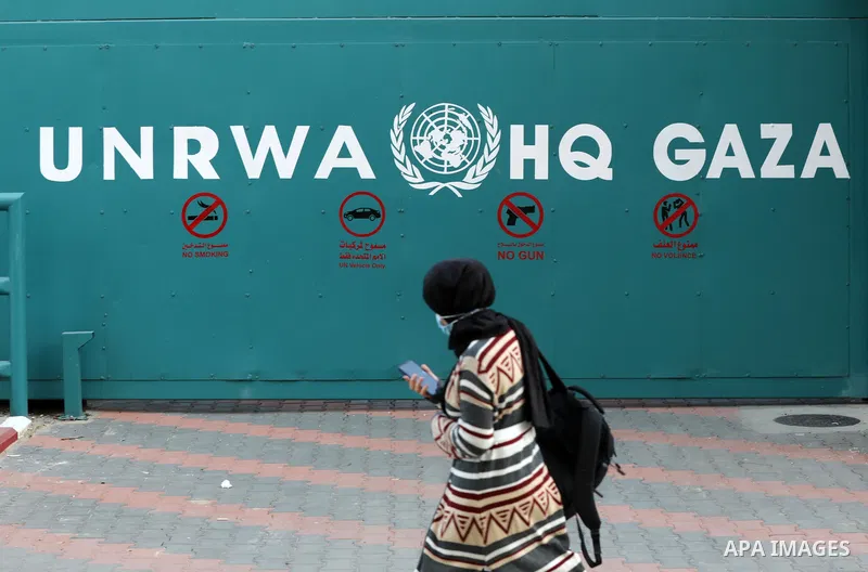 The close of the UNRWA headquarters during a protest demanding their rights, in Gaza City on November 29, 2021. Several weeks ago, the UK announced that it would halve the donations it used to give to the UNRWA, granting...