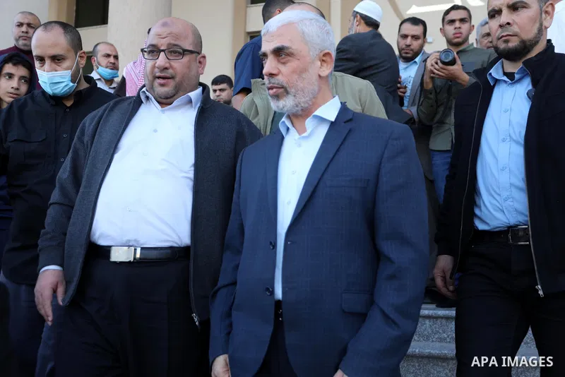 Palestinians attend the funeral of Hamas leader Abd al-Salam Siam who died of the coronavirus (COVID-19) pandemic in Gaza City, on November 29, 2021. Photo by Ashraf Amra