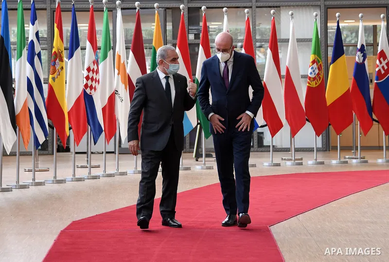 Palestinian Prime Minister Mohammed Ishtayeh meets with European Council President Charles Michel, in Brussels on October 27, 2021. Photo by Prime Minister Office