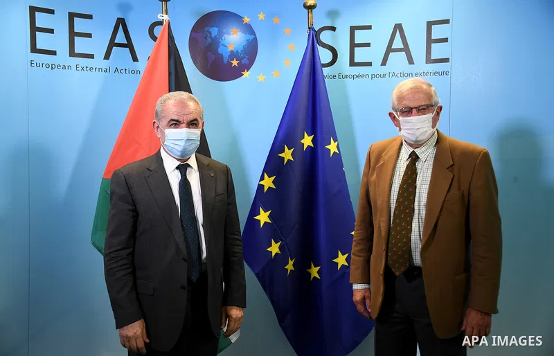 Palestinian Prime Minister Mohammed Ishtayeh meets with High Representative of the European Union for Foreign Affairs and Security Policy Josep Borrell, in Brussels, on October 27, 2021. Photo by Prime Minister Office