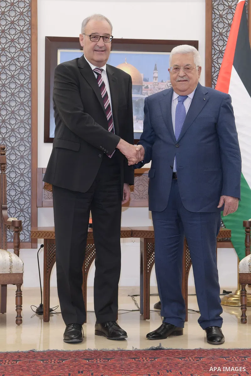 Palestinian president Mahmoud Abbas meets with Swiss Confederation President Guy Parmelin, in the West Bank city of Ramallah on October 28, 2021. Photo by Thaer Ganaim
