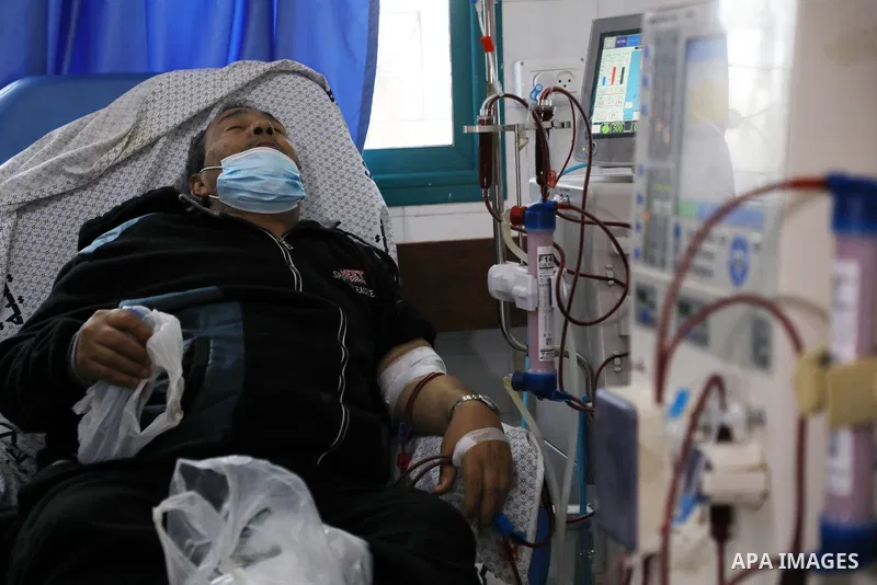 Palestinian patients are seen at a kidney dialysis unit of the al-Shifa Hospital in Gaza City among medicine shortage on October 28, 2021. Gaza Ministry of Health (MOH) declared Erythropoietin injections are out of stock...
