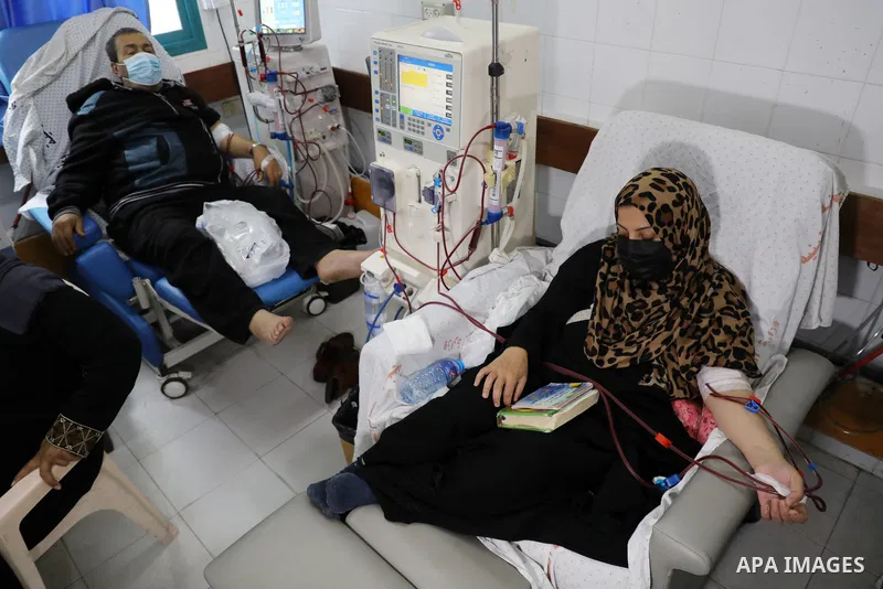 Palestinian patients are seen at a kidney dialysis unit of the al-Shifa Hospital in Gaza City among medicine shortage on October 28, 2021. Gaza Ministry of Health (MOH) declared Erythropoietin injections are out of stock...