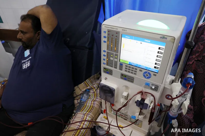 Palestinian patients are seen at a kidney dialysis unit of the al-Shifa Hospital in Gaza City among medicine shortage on October 28, 2021. Gaza Ministry of Health (MOH) declared Erythropoietin injections are out of stock...