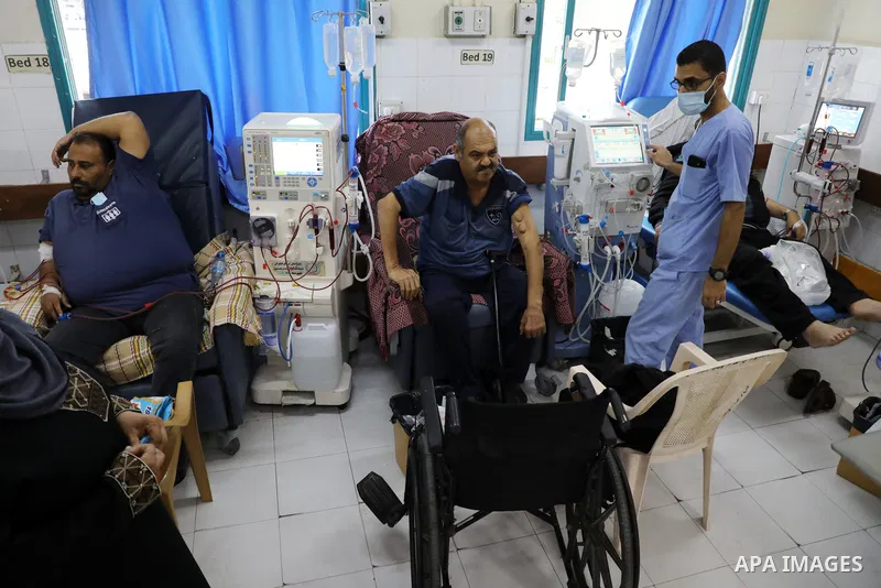 Palestinian patients are seen at a kidney dialysis unit of the al-Shifa Hospital in Gaza City among medicine shortage on October 28, 2021. Gaza Ministry of Health (MOH) declared Erythropoietin injections are out of stock...