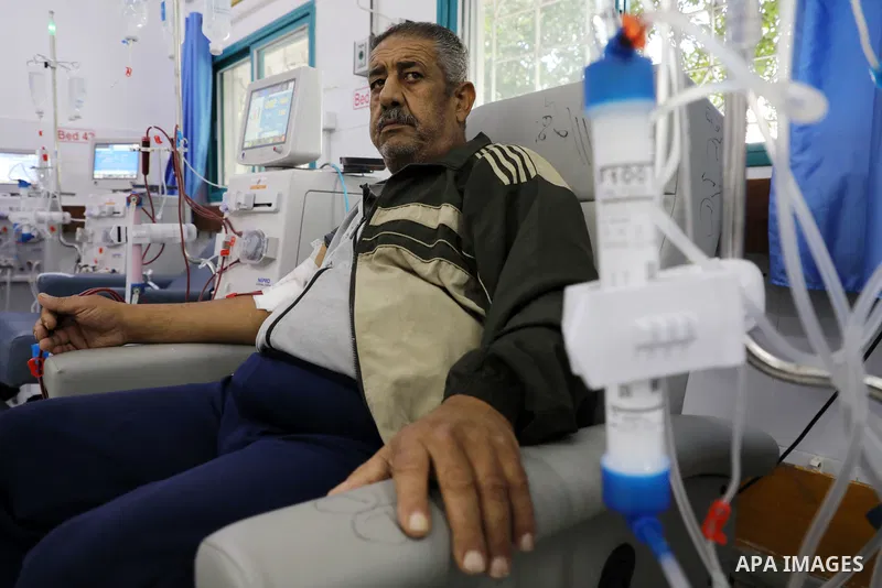Palestinian patients are seen at a kidney dialysis unit of the al-Shifa Hospital in Gaza City among medicine shortage on October 28, 2021. Gaza Ministry of Health (MOH) declared Erythropoietin injections are out of stock...