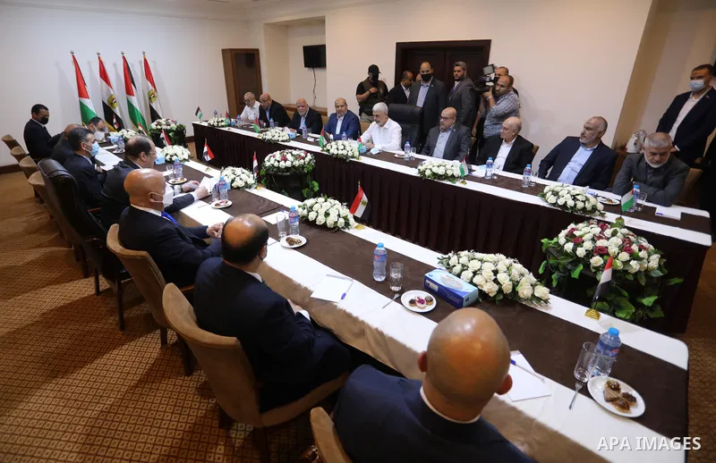 Yahya Sinwar Hamas' political chief in Gaza, meets with General Abbas Kamel Egypt's intelligence chief in Gaza City on May 31, 2021. Photo by Ashraf Amra