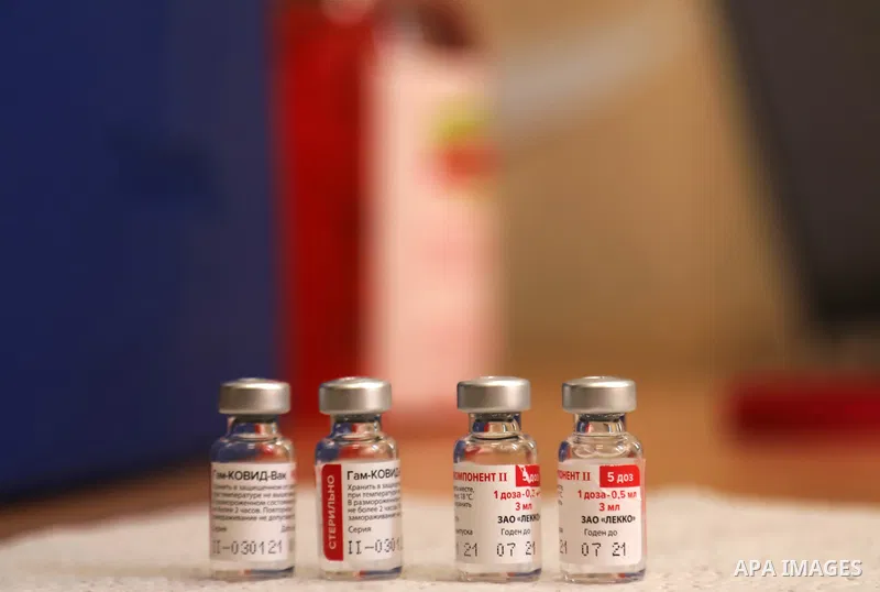 Palestinians receive the dose of the coronavirus disease (COVID-19) vaccine at the UNRWA clininc, in Gaza city on March 25, 2021. The Palestinian authorities have begun administering vaccines supplied under the internati...